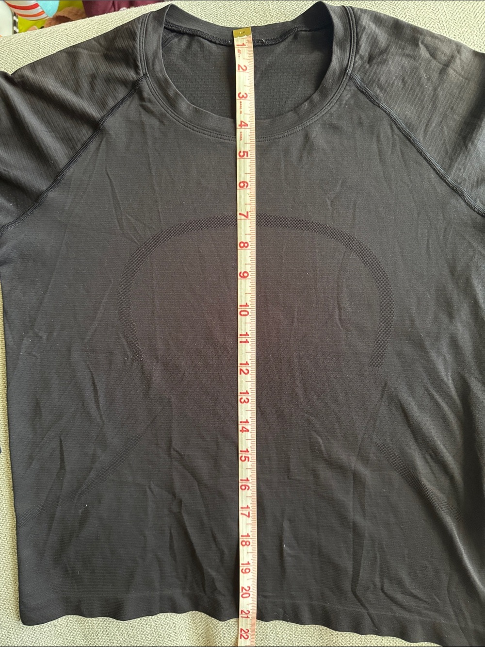 lululemon Black Swiftly Tech Long-Sleeve Shirt 2.0 *Hip Length - Picture 4 of 4